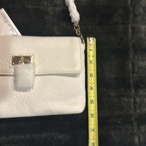 NWT Calvin Klein off white leather pebble grain crossbody bag metallic hardware - Picture 3 of 12
